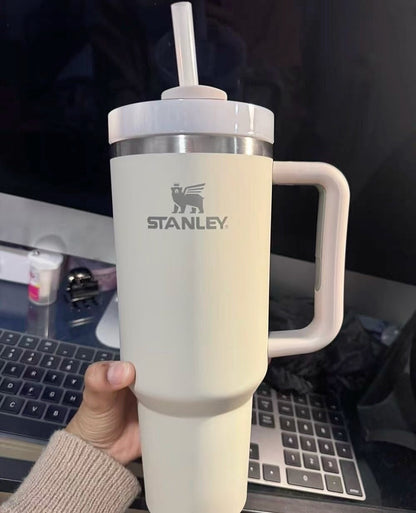 🔥 TERMO STANLEY TÉRMICO COLOR CREMA - Mantén tu Bebida Perfecta